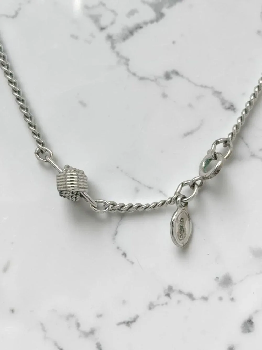 Avon Knot Station Choker Necklace - Picture 2 of 4